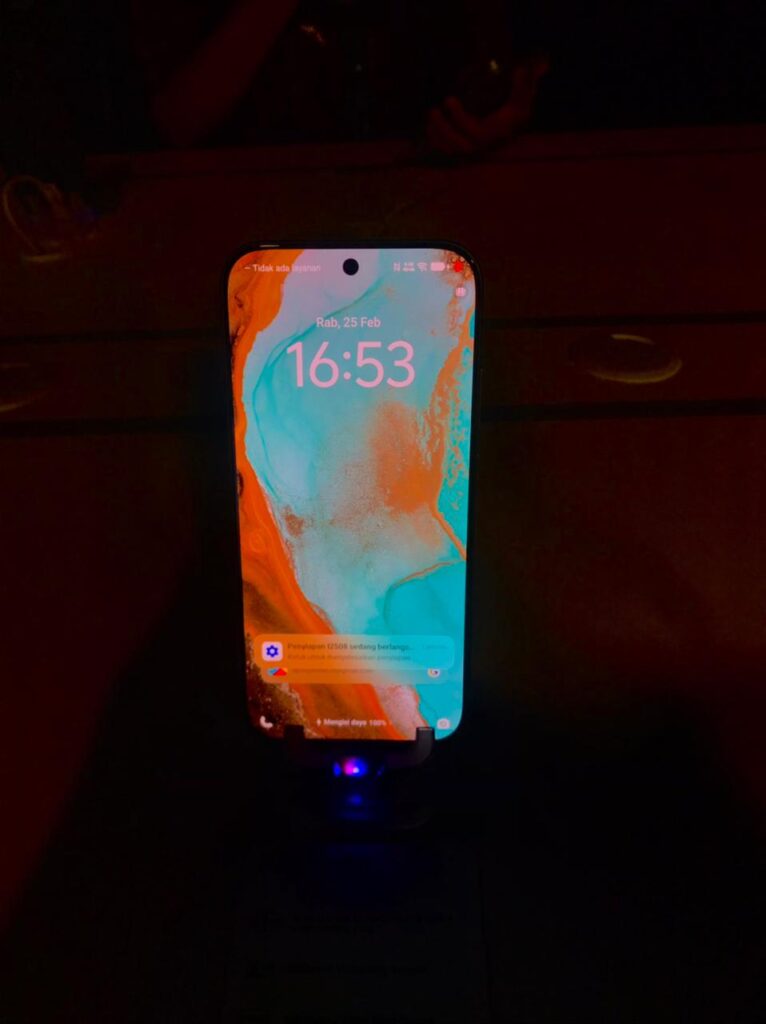 Performa Gila, Baterai Jumbo: iQOO 15R Meluncur! 1 Performa Gila, Baterai Jumbo: iQOO 15R Meluncur!